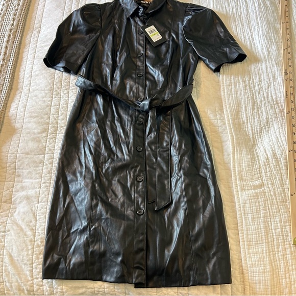 DKNY Short Puff Sleeve Faux Leather Button Down Dress. Size 4. - Picture 16 of 16